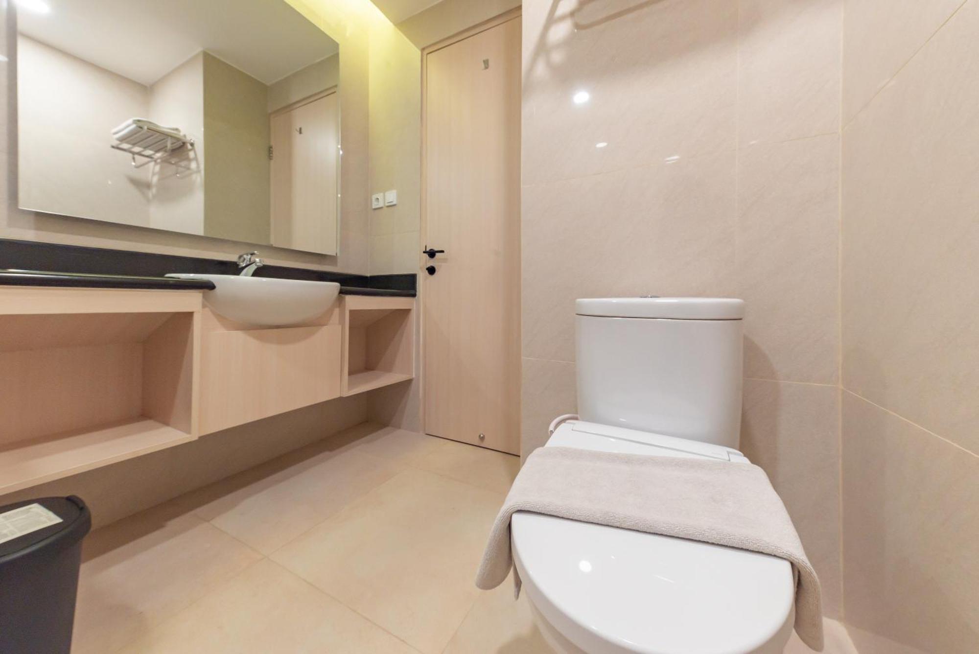 Reddoorz Premium Near Paris Van Java Mall บันดุง ภายนอก รูปภาพ